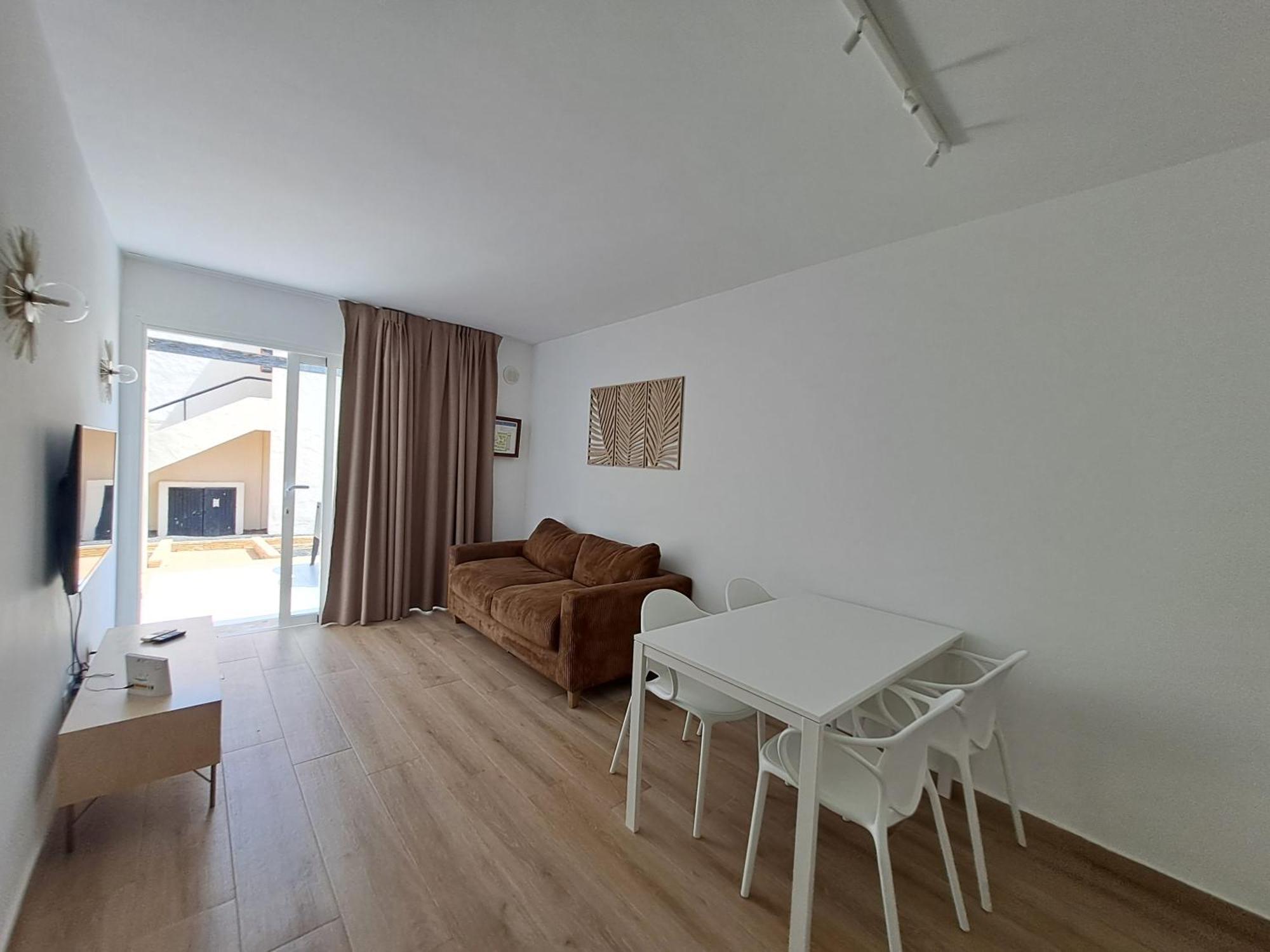 Homeforguest Apartamento 15 Con Terraza Y Piscina En Corralejo Zewnętrze zdjęcie
